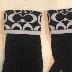 Coach tech gloves